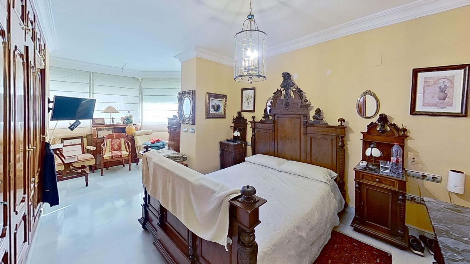 5 soveværelse Lejlighed til salg i Malaga by - € 1.890.000 (Ref: 8774055)