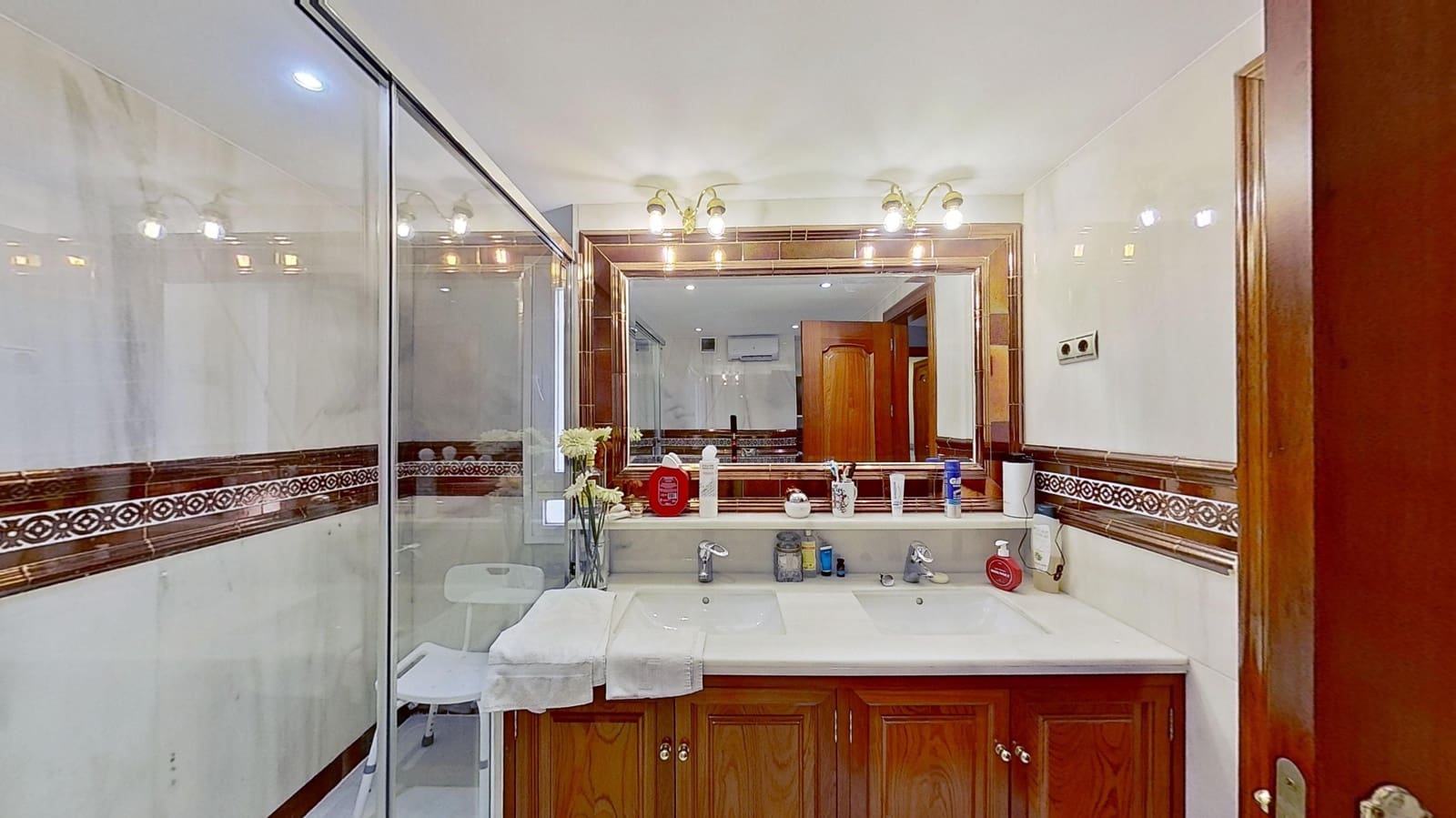 5 soveværelse Lejlighed til salg i Malaga by - € 1.890.000 (Ref: 8774055)