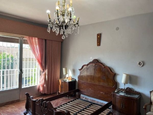 6 soveværelse Byhus til salg i Malaga by - € 1.590.000 (Ref: 8774058)