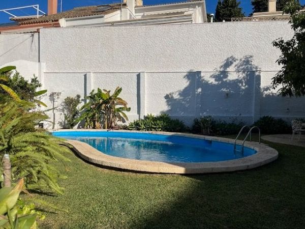 6 soveværelse Byhus til salg i Malaga by - € 1.590.000 (Ref: 8774058)