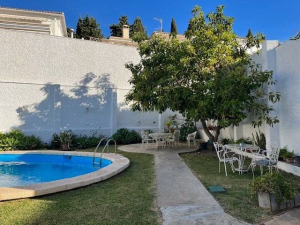 6 soveværelse Byhus til salg i Malaga by - € 1.590.000 (Ref: 8774058)