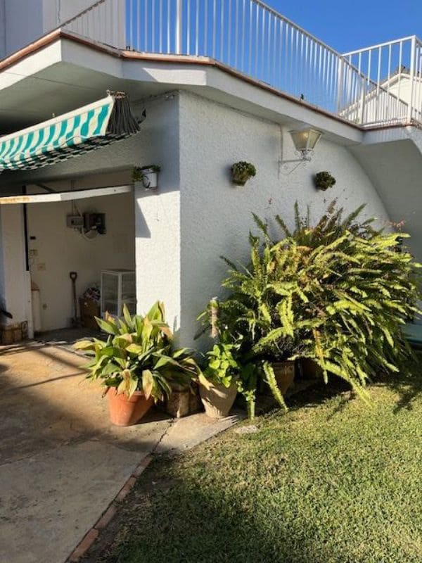 6 soveværelse Byhus til salg i Malaga by - € 1.590.000 (Ref: 8774058)