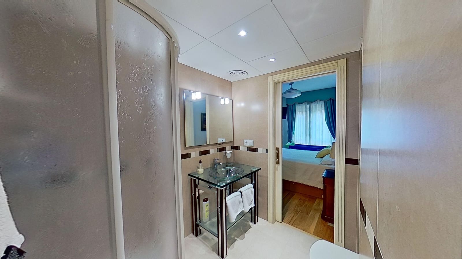 3 slaapkamer Flat te koop in Malaga stad - € 1.300.000 (Ref: 8774101)