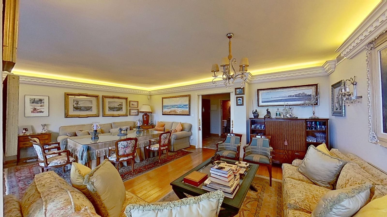 3 slaapkamer Flat te koop in Malaga stad - € 1.300.000 (Ref: 8774101)