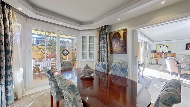 5 makuuhuone Omakotitalo myytävänä paikassa Málaga kaupunki - 2 500 000 € (Ref: 8784260)