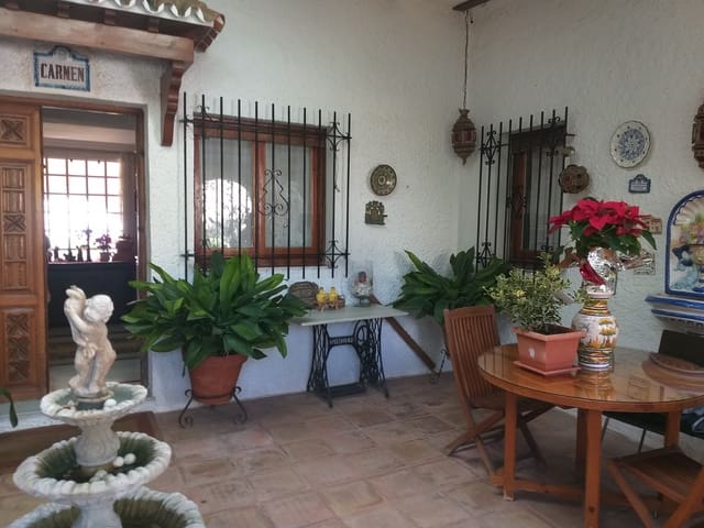 4 makuuhuone Omakotitalo myytävänä paikassa Málaga kaupunki - 1 100 000 € (Ref: 8784264)