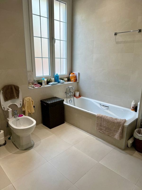 3 soveværelse Lejlighed til salg i Malaga by - € 1.950.000 (Ref: 8944856)