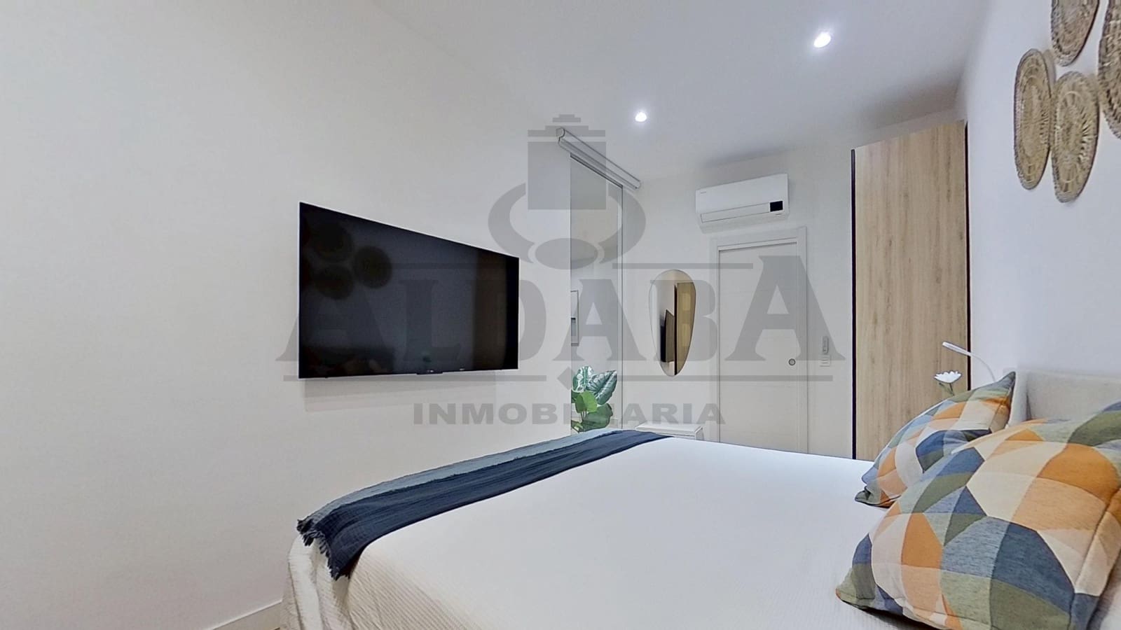 2 soveværelse Lejlighed til salg i Malaga by - € 645.000 (Ref: 9654268)