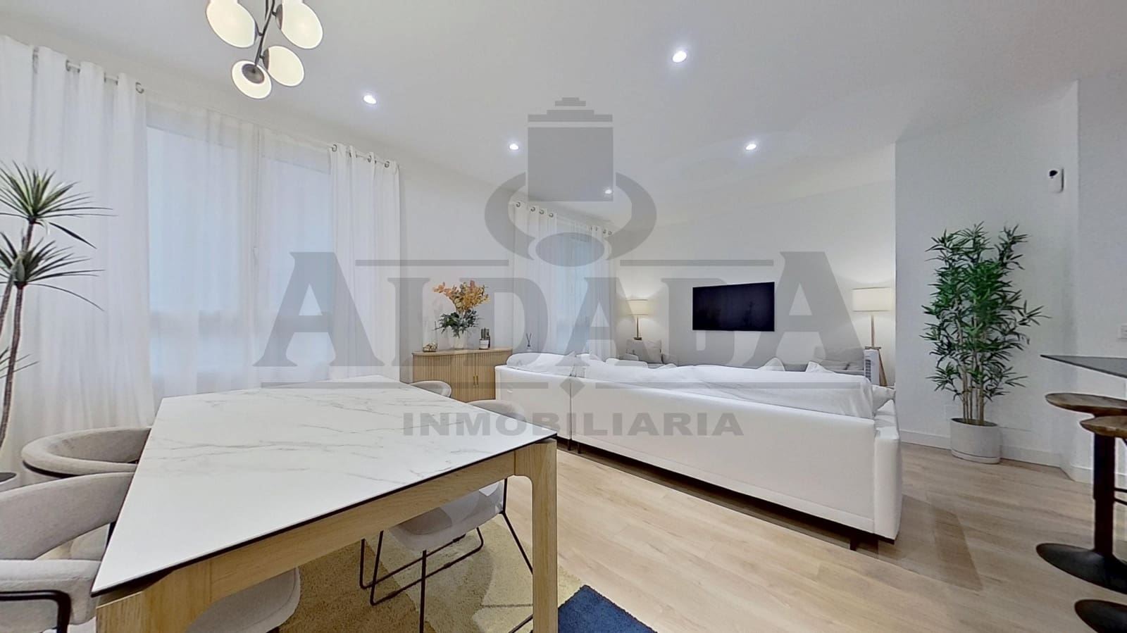 2 soveværelse Lejlighed til salg i Malaga by - € 645.000 (Ref: 9654268)