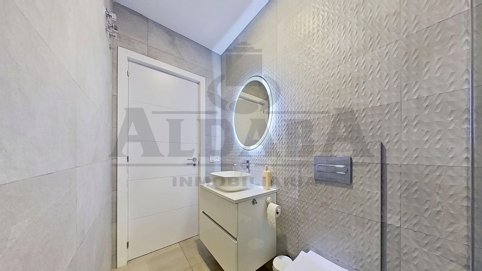 2 soveværelse Lejlighed til salg i Malaga by - € 645.000 (Ref: 9654268)