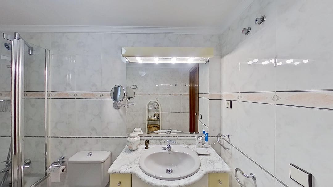 4 soveværelse Lejlighed til salg i Malaga by - € 1.200.000 (Ref: 9654269)