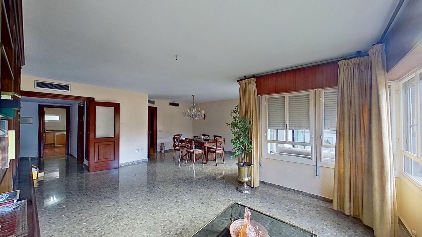 4 soveværelse Lejlighed til salg i Malaga by - € 1.200.000 (Ref: 9654269)