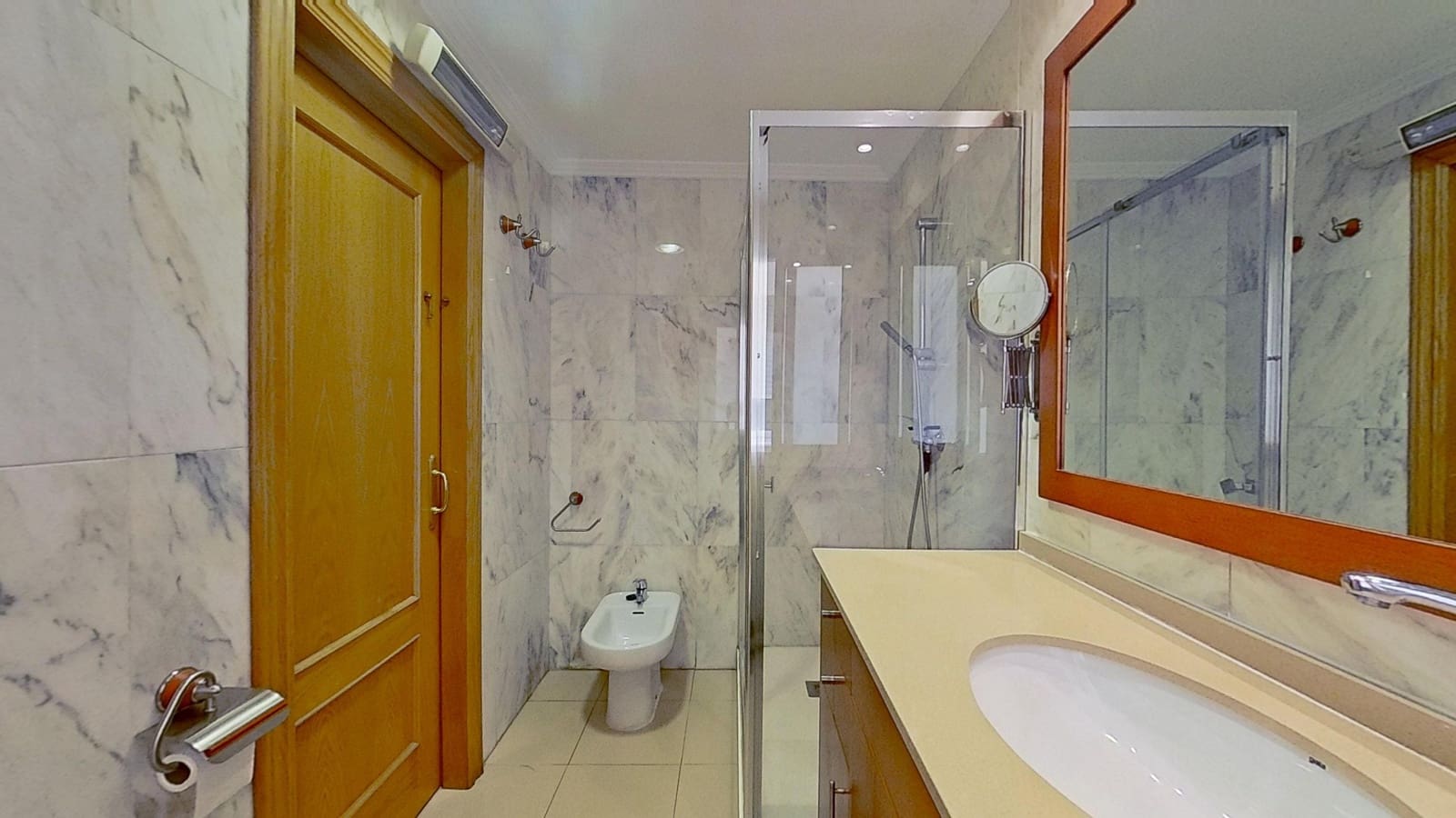 4 sypialnia Apartament na sprzedaż w Miasto Malaga z garażem - 695 000 € (Ref: 9904991)