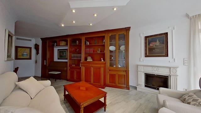 4 sypialnia Apartament na sprzedaż w Miasto Málaga z garażem - 695 000 € (Ref: 9904991)