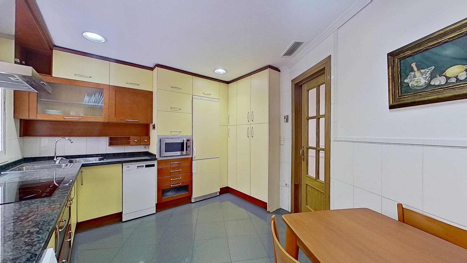 4 sypialnia Apartament na sprzedaż w Miasto Malaga z garażem - 695 000 € (Ref: 9904991)