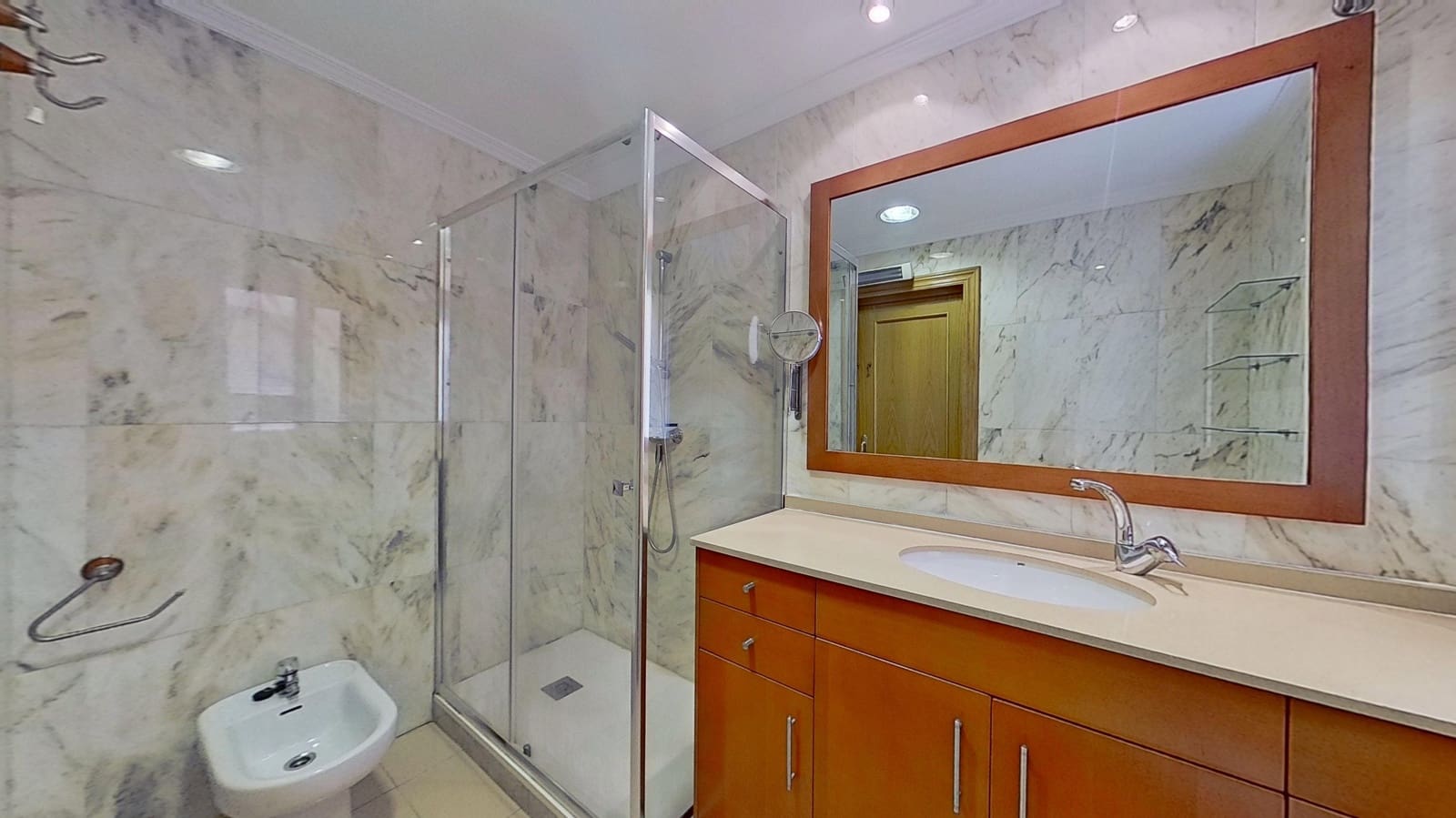 4 sypialnia Apartament na sprzedaż w Miasto Malaga z garażem - 695 000 € (Ref: 9904991)