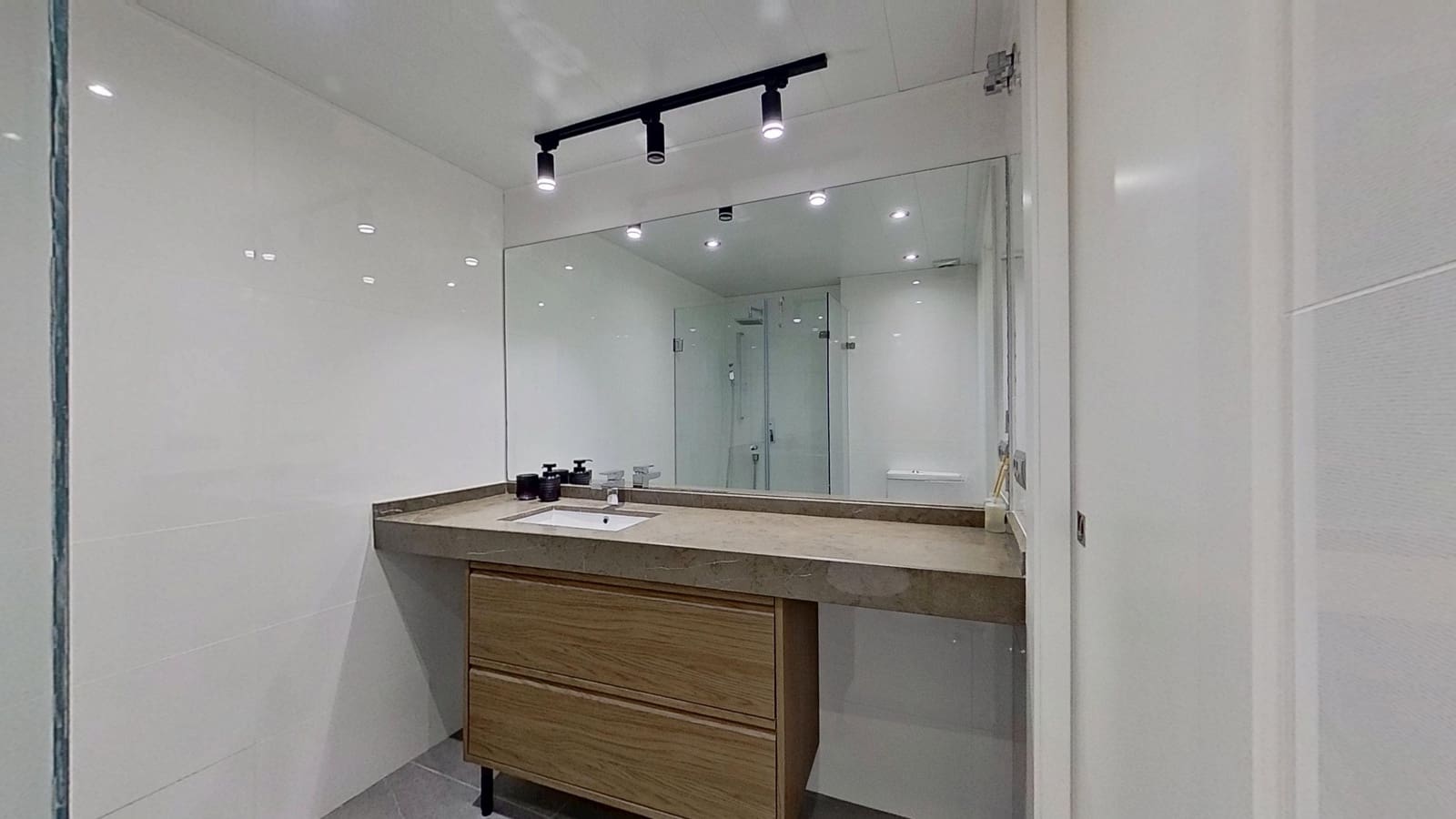 2 Zimmer Apartment zu verkaufen in Malaga Stadt - 740.000 € (Ref: 9911364)