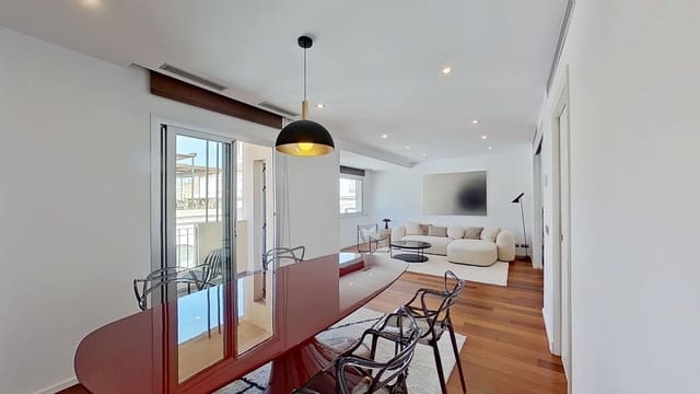 2 Zimmer Apartment zu verkaufen in Málaga Stadt - 740.000 € (Ref: 9911364)