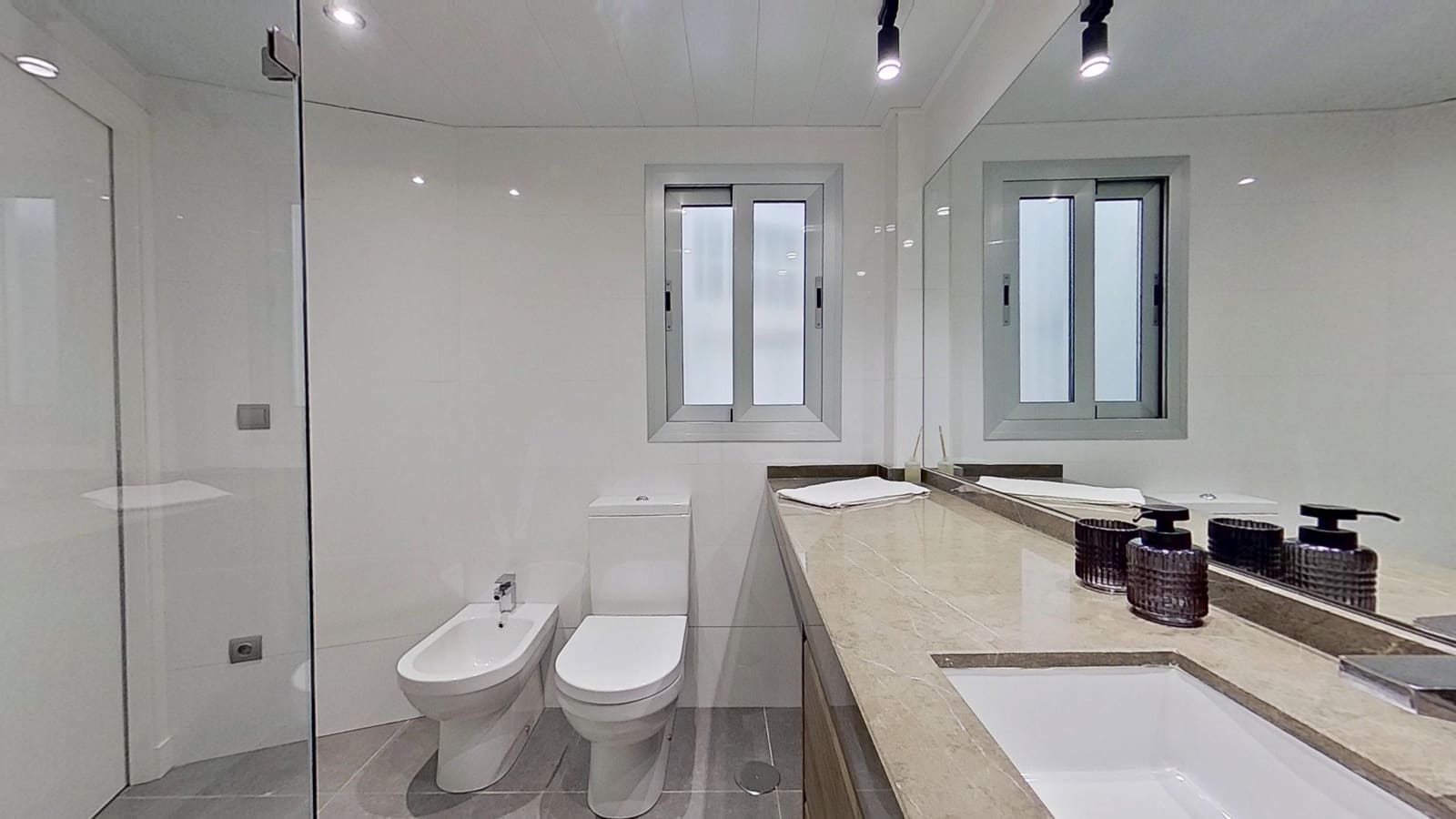 2 Zimmer Apartment zu verkaufen in Malaga Stadt - 740.000 € (Ref: 9911364)