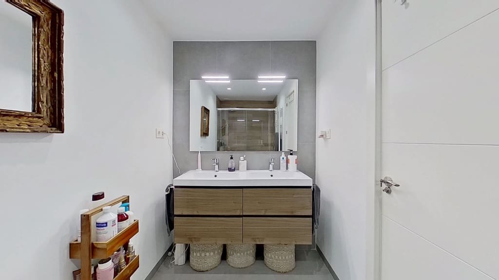 4 slaapkamer Appartement te koop in Malaga stad met zwembad garage - € 720.000 (Ref: 9911533)
