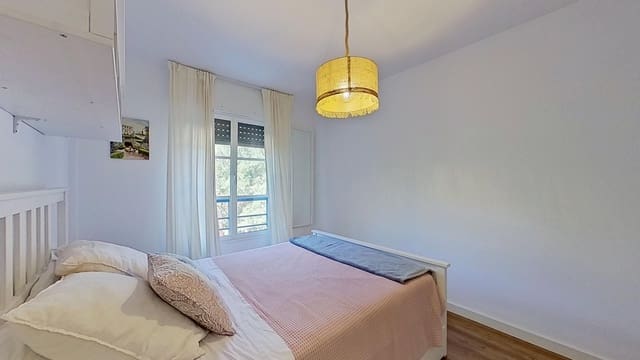 4 slaapkamer Appartement te koop in Málaga stad met zwembad garage - € 720.000 (Ref: 9911533)
