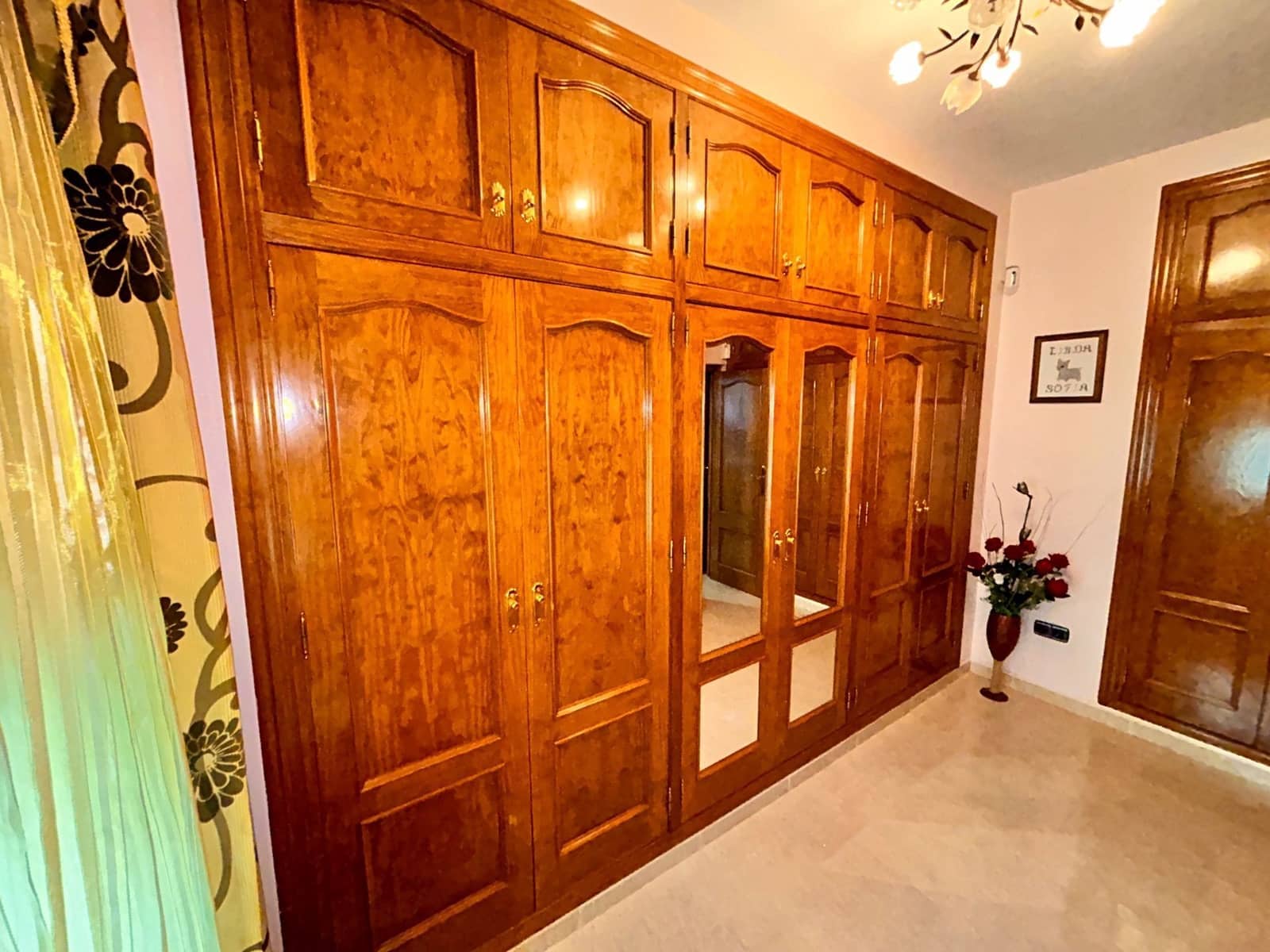 4 Zimmer Villa zu verkaufen in Orihuela Costa mit Pool Garage - 985.000 € (Ref: 8724754)