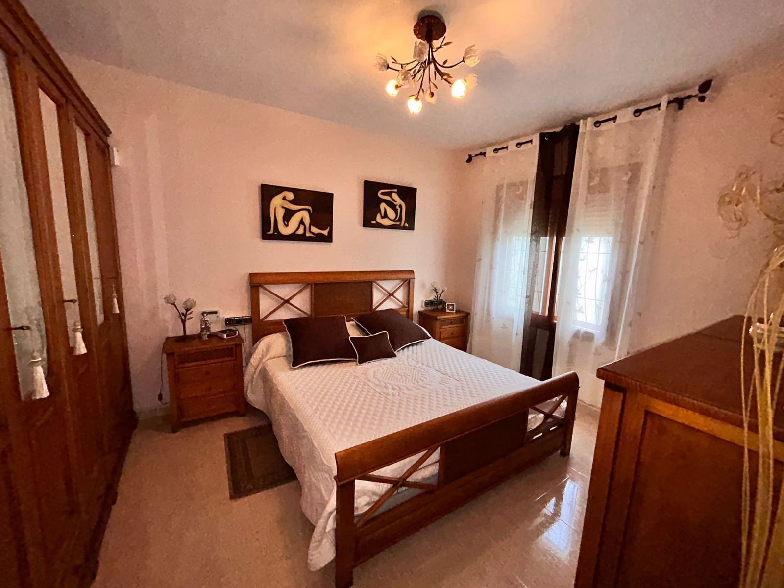 4 Zimmer Villa zu verkaufen in Orihuela Costa mit Pool Garage - 985.000 € (Ref: 8724754)