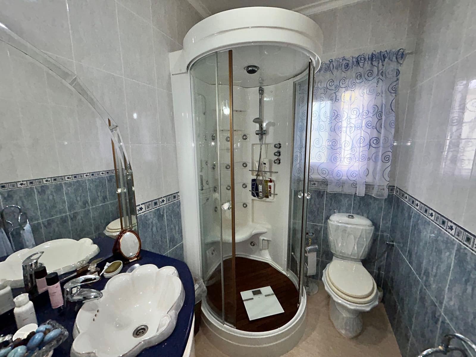 4 Zimmer Villa zu verkaufen in Orihuela Costa mit Pool Garage - 985.000 € (Ref: 8724754)