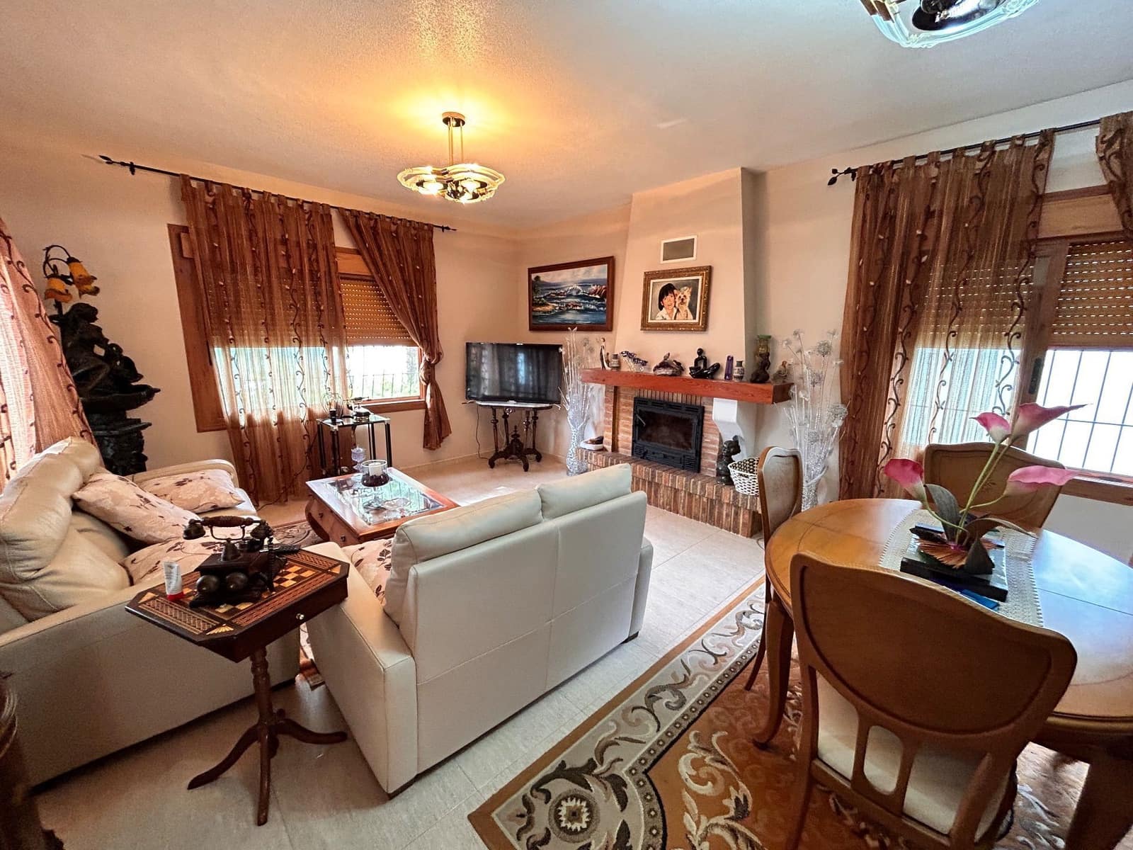 4 Zimmer Villa zu verkaufen in Orihuela Costa mit Pool Garage - 985.000 € (Ref: 8724754)