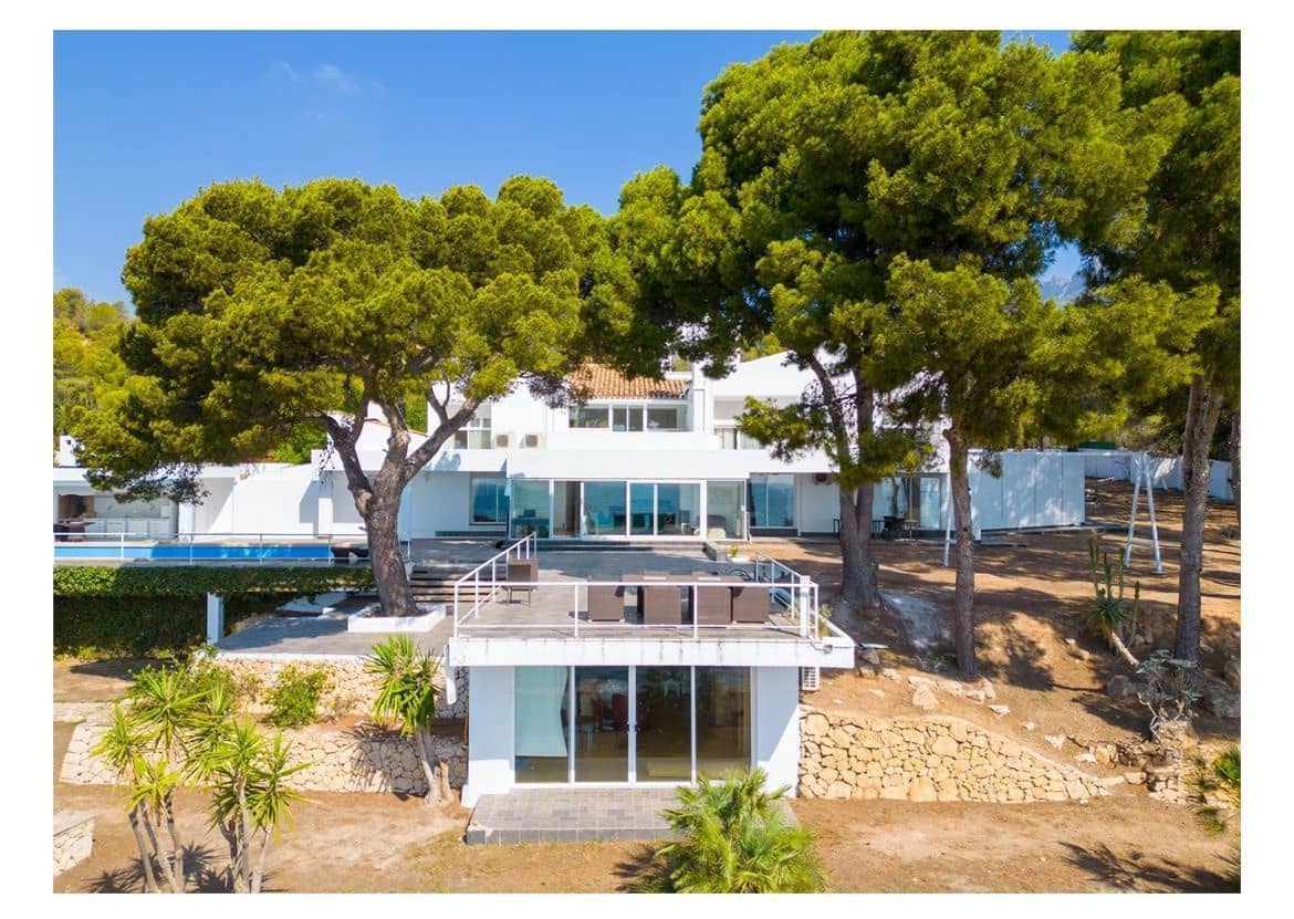 5 bedroom Villa for sale in Altea with pool garage - € 6,500,000 (Ref: 8724756)