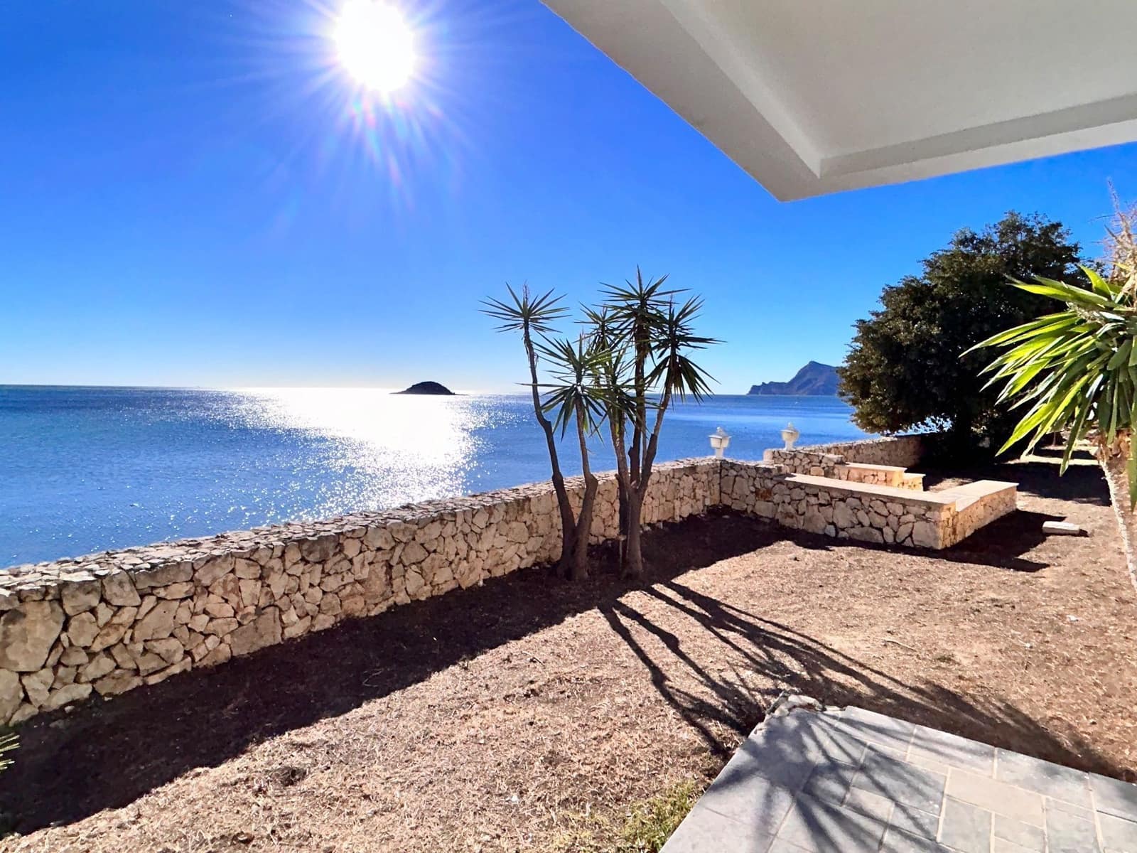 5 bedroom Villa for sale in Altea with pool garage - € 6,500,000 (Ref: 8724756)