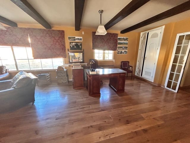 6 sovrum Finca/Hus på landet till salu i Penàguila med pool - 10 500 000 € (Ref: 8724757)