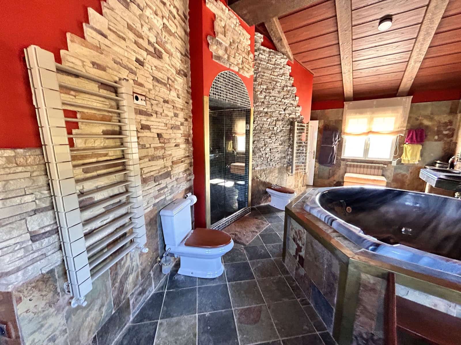 6 bedroom Finca/Country House for sale in Penaguila with pool - € 10,500,000 (Ref: 8724757)