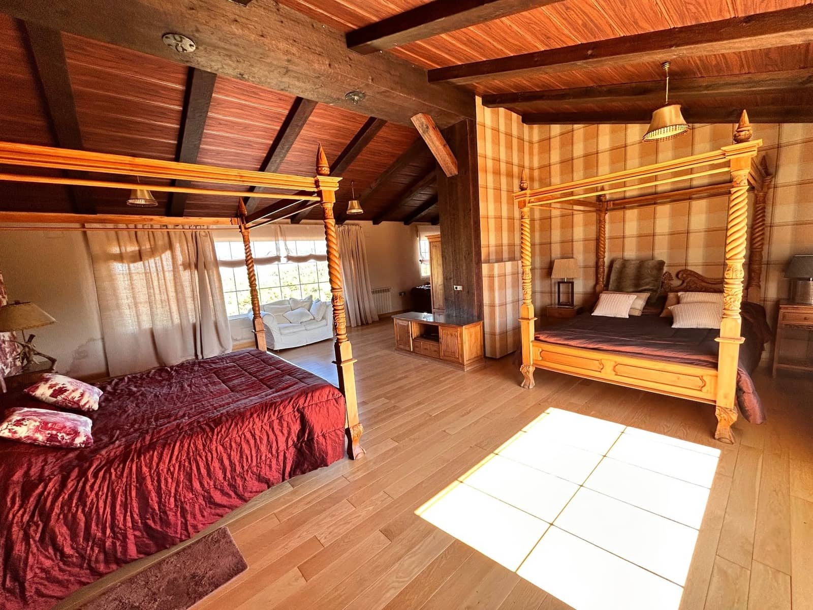 6 bedroom Finca/Country House for sale in Penaguila with pool - € 10,500,000 (Ref: 8724757)