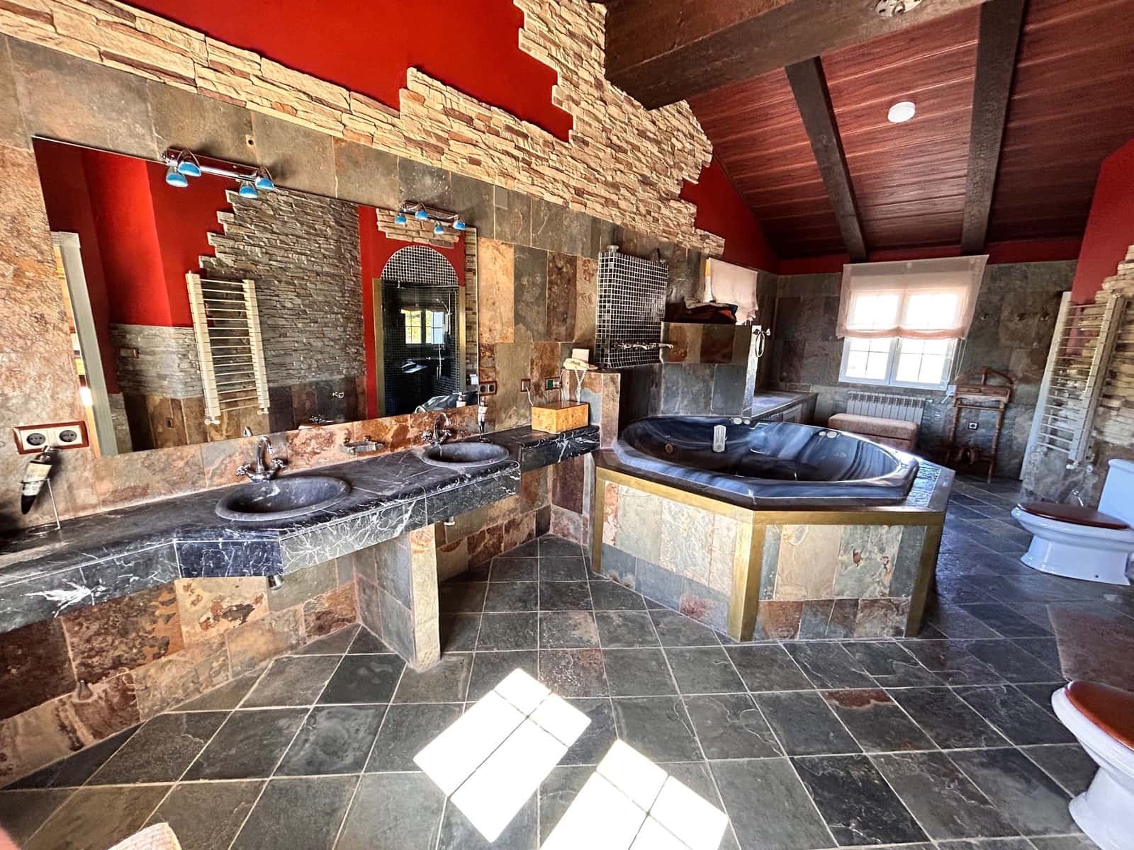 6 bedroom Finca/Country House for sale in Penaguila with pool - € 10,500,000 (Ref: 8724757)