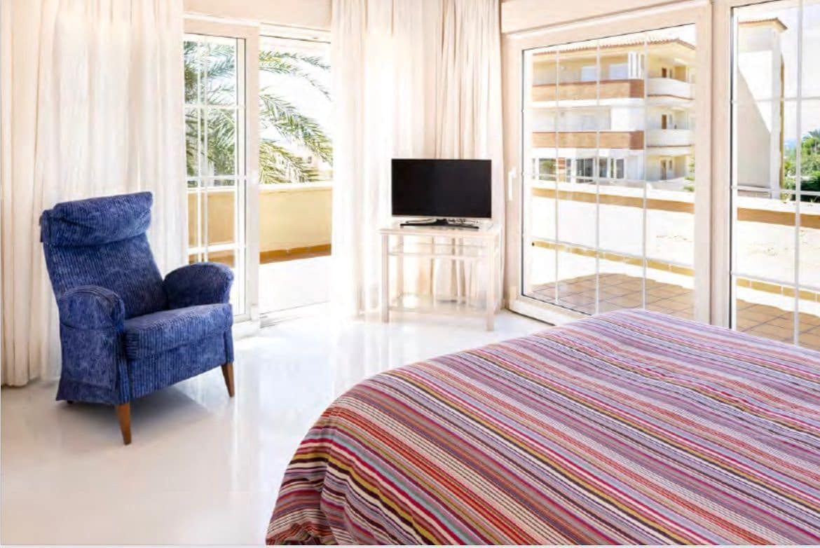 5 sypialnia Willa na sprzedaż w La Villajoyosa / Vila Joiosa z basenem garażem - 2 900 000 € (Ref: 8724759)