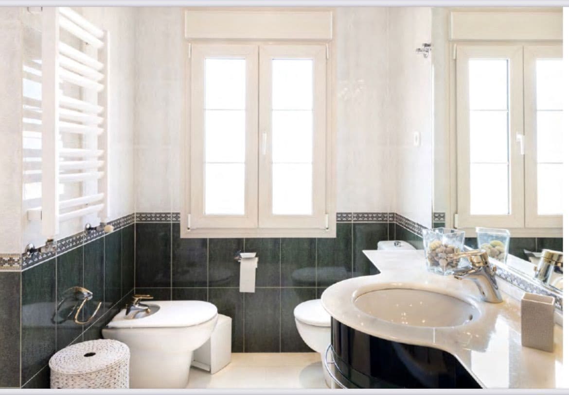 5 sypialnia Willa na sprzedaż w La Villajoyosa / Vila Joiosa z basenem garażem - 2 900 000 € (Ref: 8724759)