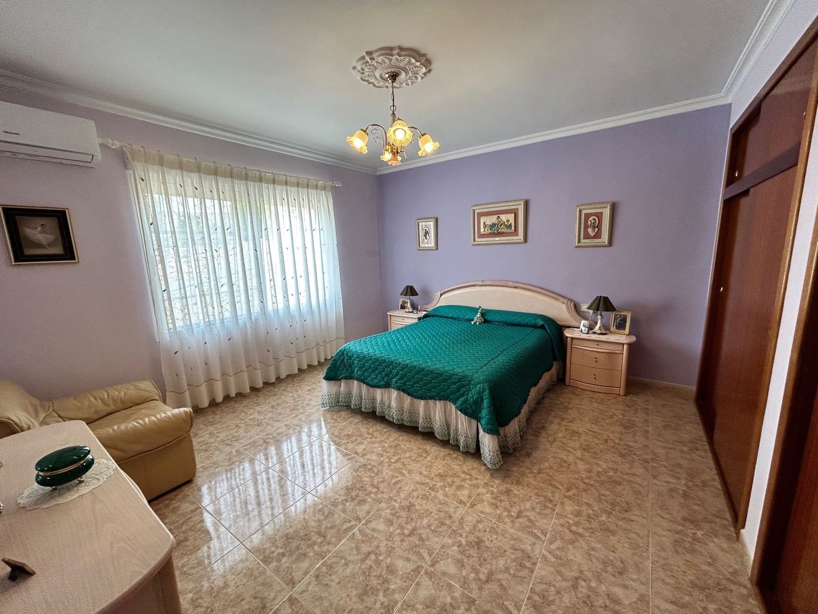 3 soveværelse Villa til salg i La Nucia med garage - € 545.000 (Ref: 8741030)