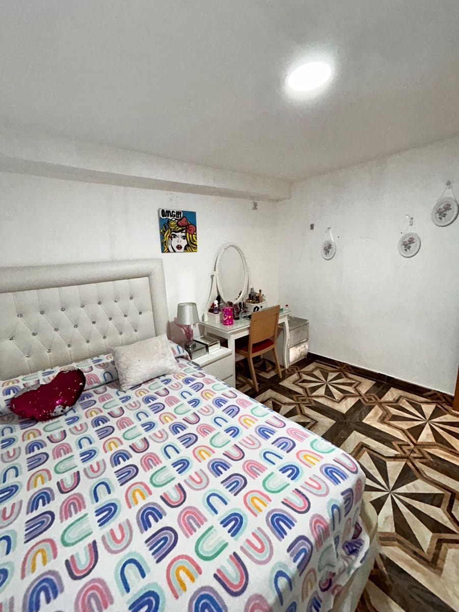 3 bedroom Flat for sale in Alicante / Alacant city - € 168,900 (Ref: 8741036)