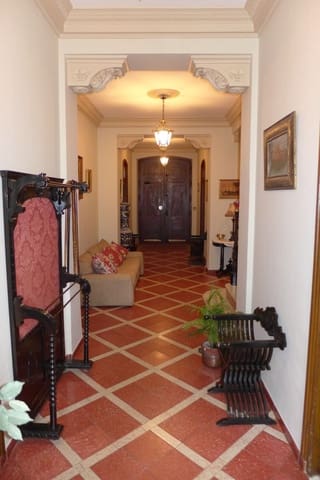 4 bedroom Townhouse for sale in Cocentaina - € 540,000 (Ref: 8815500)
