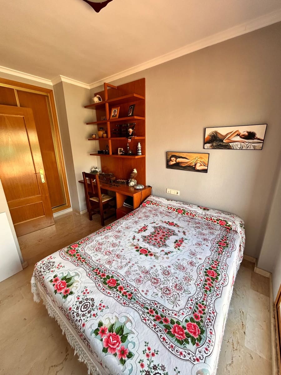 4 soveværelse Semi-Rækkehus til salg i La Nucia med garage - € 307.000 (Ref: 8894508)