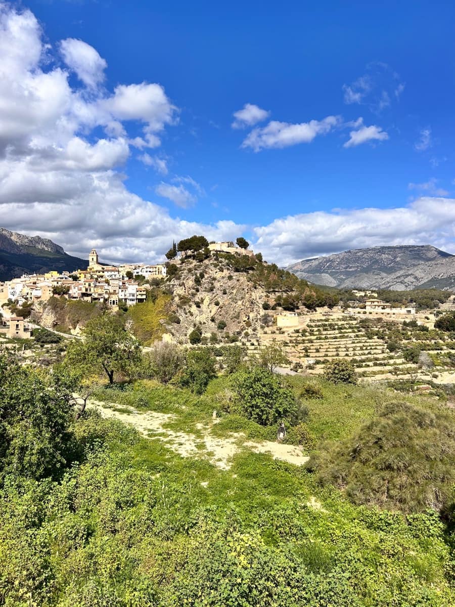 4 soveværelse Semi-Rækkehus til salg i La Nucia med garage - € 307.000 (Ref: 8894508)