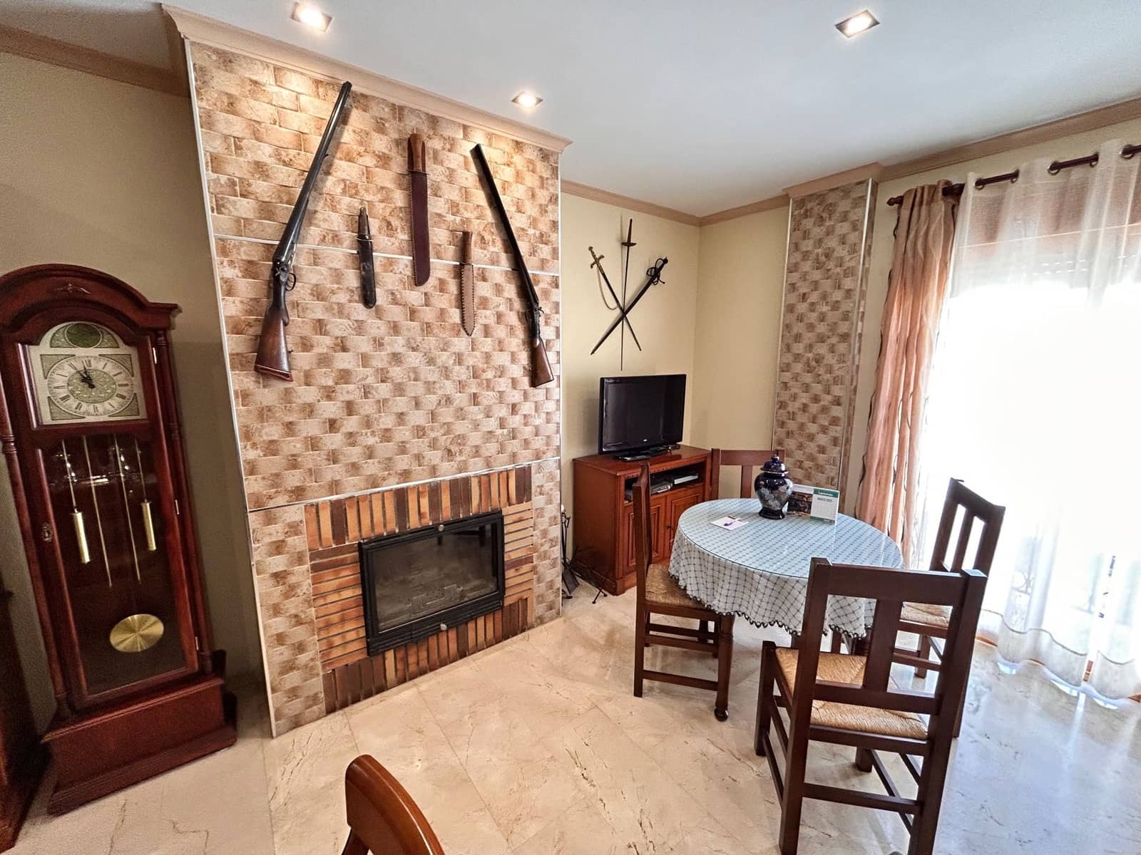 4 soveværelse Semi-Rækkehus til salg i La Nucia med garage - € 307.000 (Ref: 8894508)