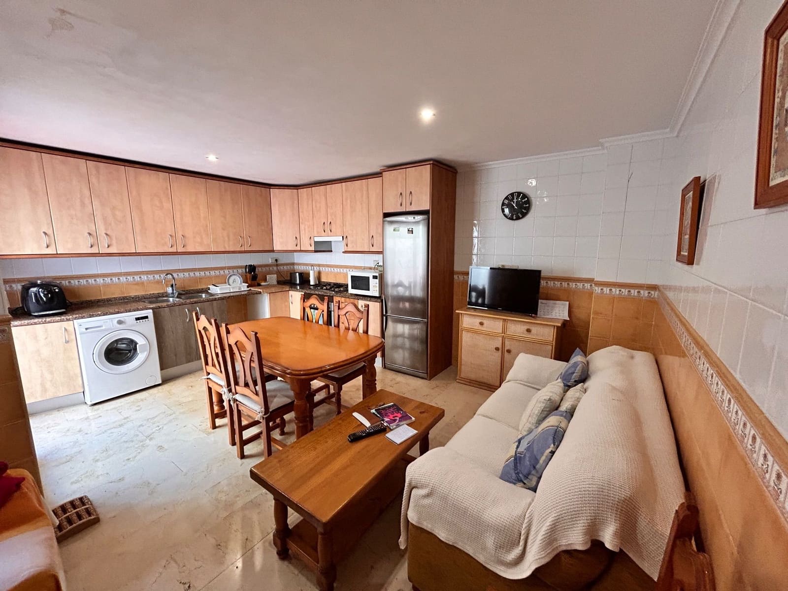 4 soveværelse Semi-Rækkehus til salg i La Nucia med garage - € 307.000 (Ref: 8894508)