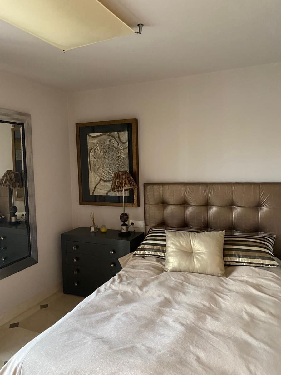 3 Zimmer Wohnung zu verkaufen in Benidorm mit Pool Garage - 850.000 € (Ref: 8928390)