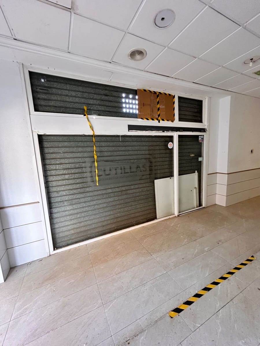 Commerciale da affittare in Elche / Elx - 600 € (Rif: 8941151)