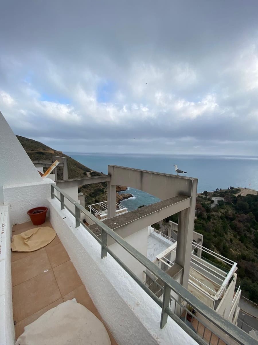 2 bedroom Flat for sale in Benidorm with pool garage - € 321,000 (Ref: 8954078)