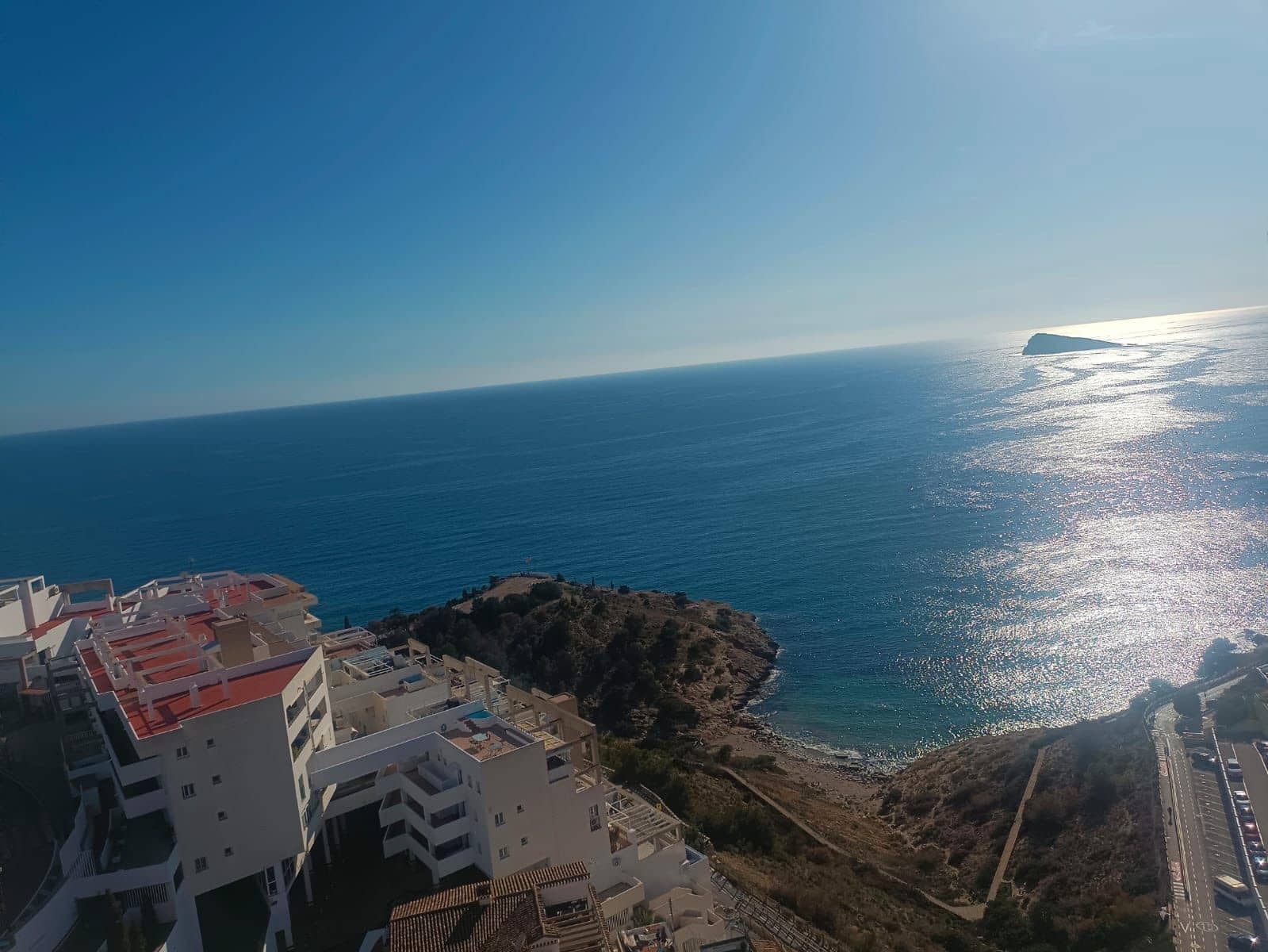 2 bedroom Flat for sale in Benidorm with pool garage - € 321,000 (Ref: 8954078)