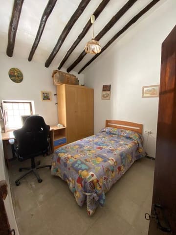 3 slaapkamer Huis te koop in Pinoso - € 85.900 (Ref: 8969966)