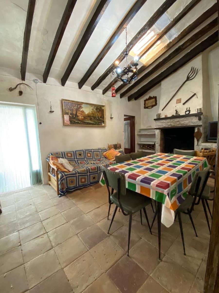 3 slaapkamer Huis te koop in Pinoso - € 85.900 (Ref: 8969966)